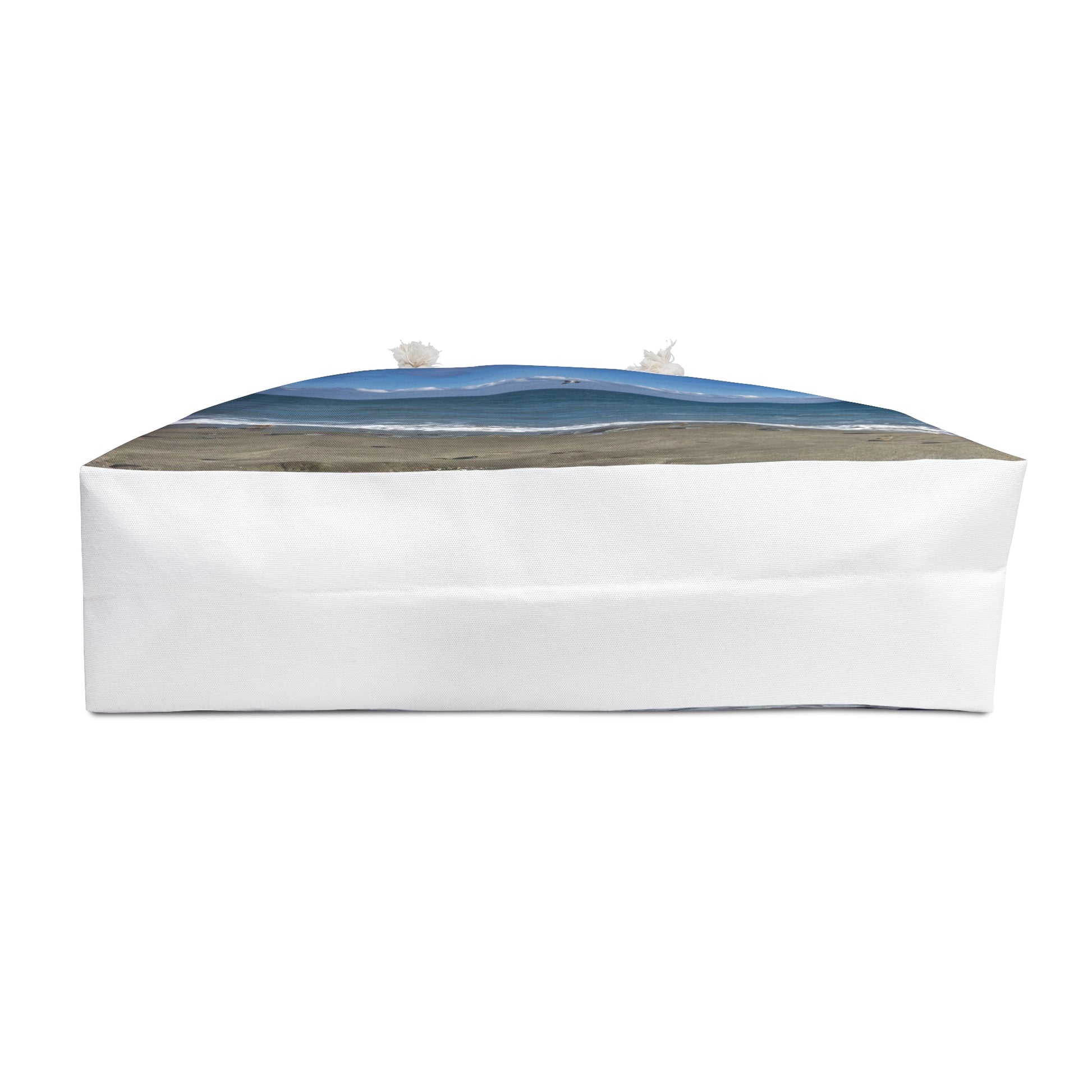bottom of weekender travel tote bag with rope handles