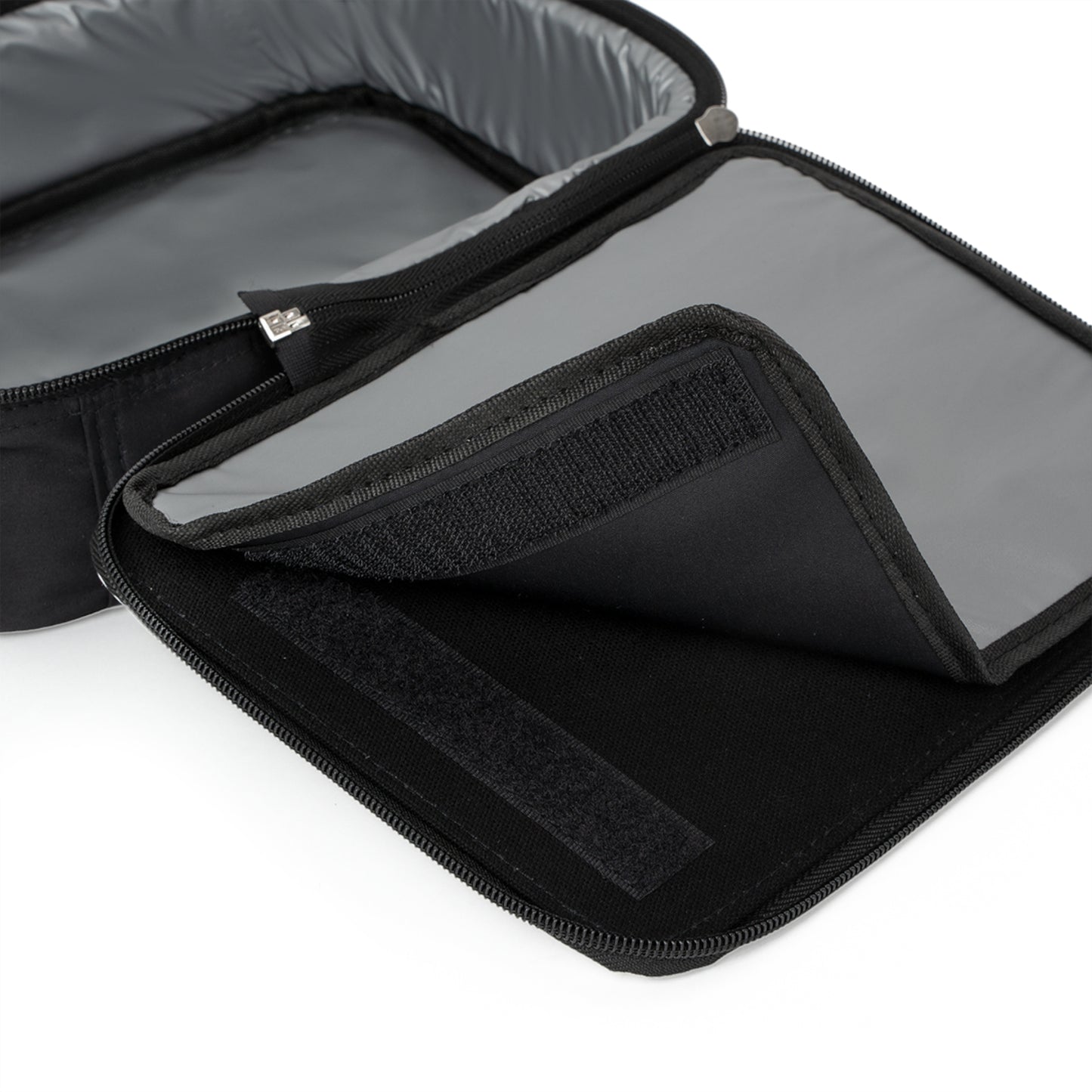 Seashore Lunch Bag in Black insulated with Handle